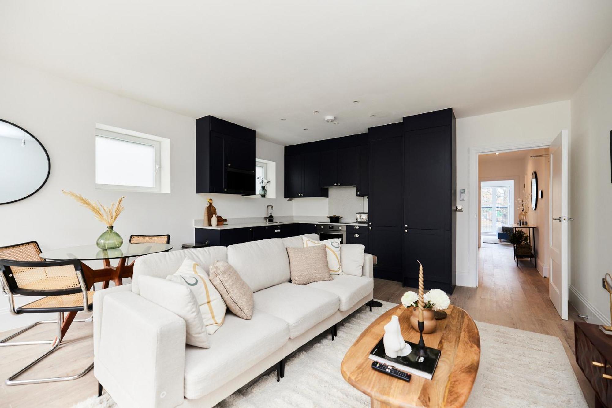 The Wembley Park Gem - Lovely 2bdr Flat With Balcony Londres